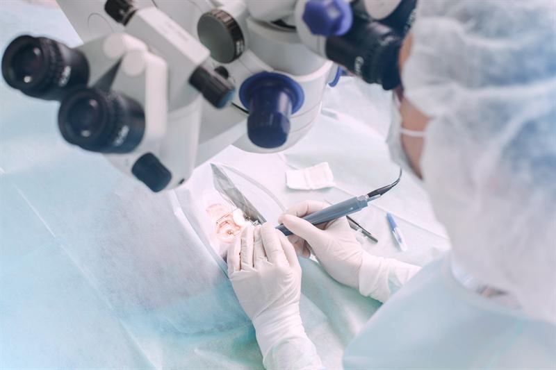 điều trị thoái hóa điểm vàng