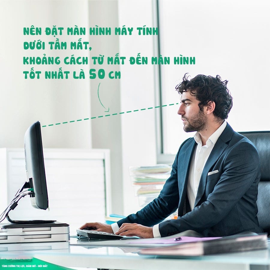 đặt máy tính ở khoảng cách an toàn cho mắt