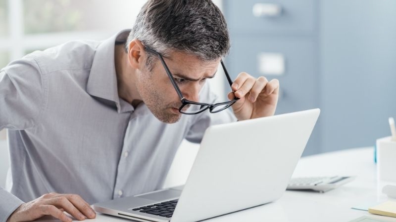 Thoái hoá điểm vàng thể khô: Nguyên nhân, dấu hiệu và điều trị