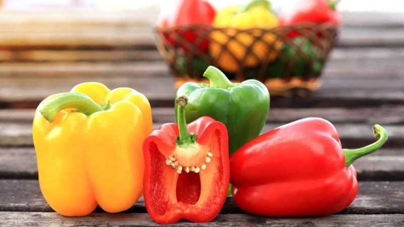 viêm kết mạc đâu mắt đỏ nên ăn gì kiêng gì