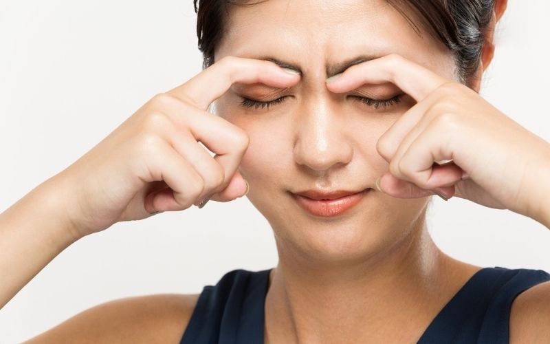 lưu ý khi đeo kính cận