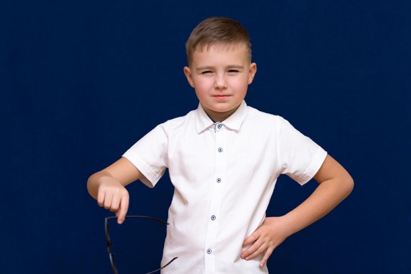 dấu hiệu trẻ bị nhược thị