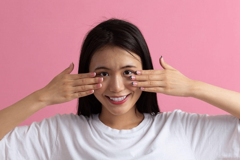 mát xa nhức mắt