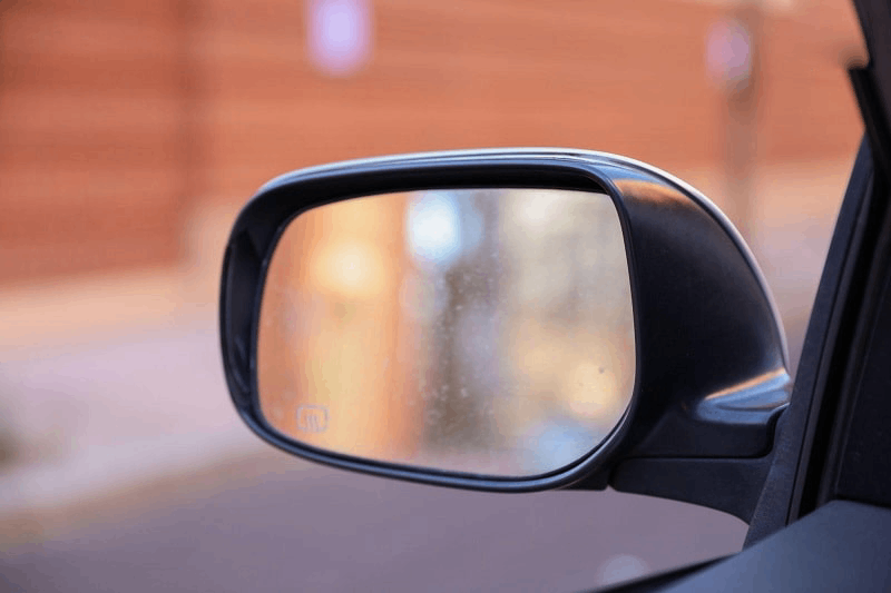 sẹo võng mạc làm mờ tầm nhìn