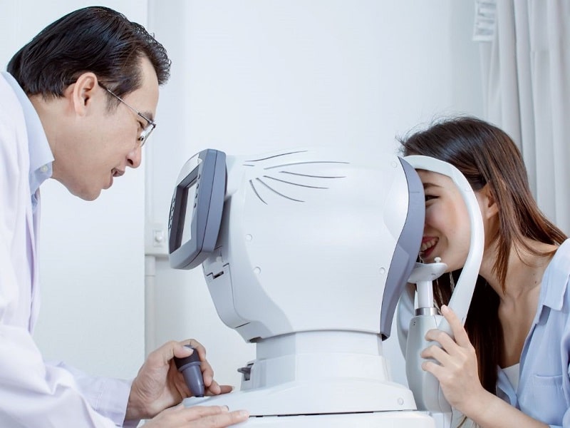 kiểm tra bệnh khô mắt