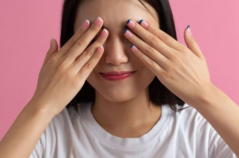 nhin-vao-long-ban-tay