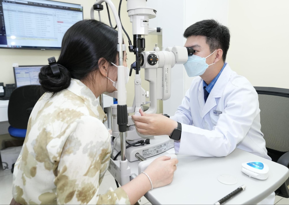 kiểm tra mắt
